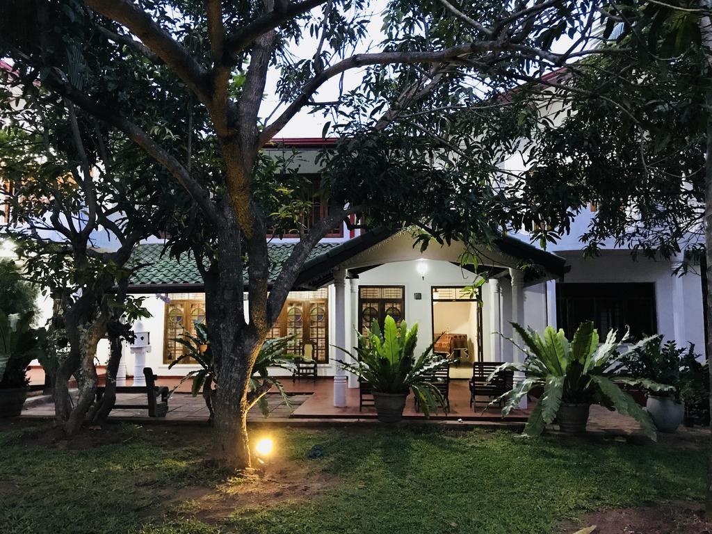 Pearl House Resort Anuradhapura Eksteriør billede