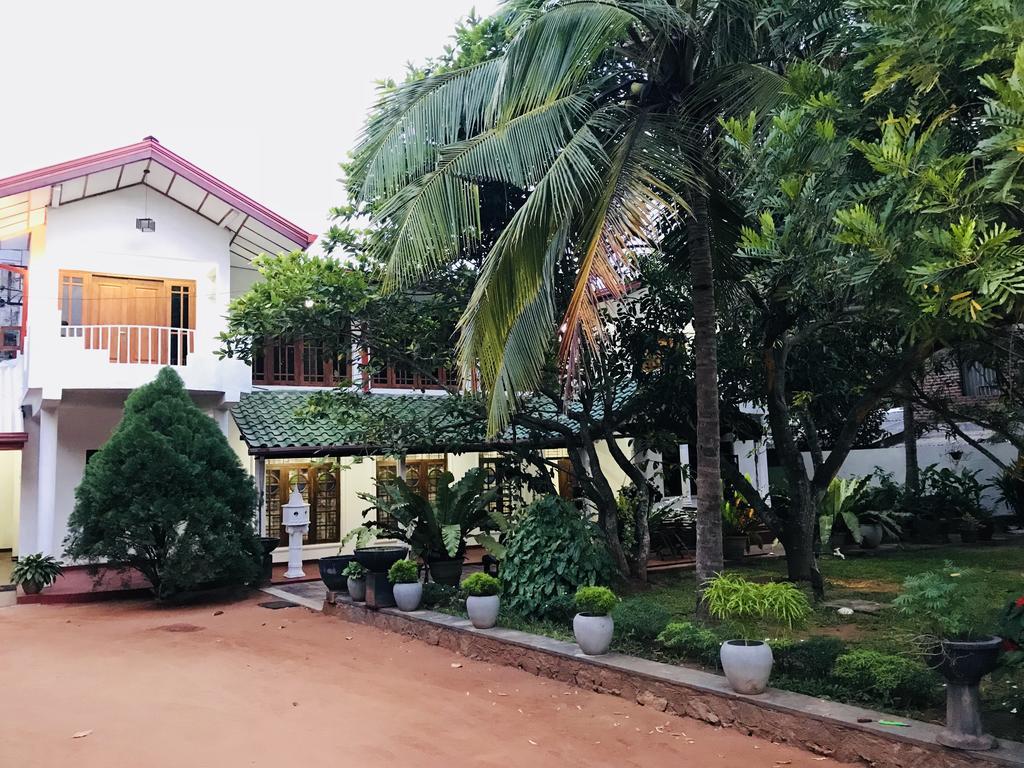Pearl House Resort Anuradhapura Eksteriør billede